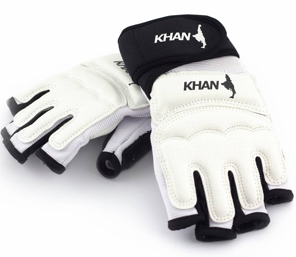 Khan тхэквондо. Перчатки WTF для Taekwondo. Перчатки для тхэквондо Khan. Перчатки World Taekwondo Federation. Khan защита для тхэквондо.