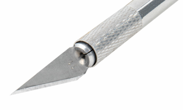 Нож макетный (скальпель) STAFF, 11 лезвий в комплекте, металлический корпус, блистер, 238257 купить ЦИТ Нож макетный (скальпель) STAFF, 11 лезвий в комплекте, металлический корпус, блистер, 238257 фото