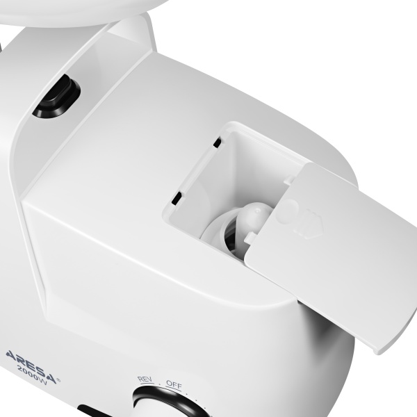 Мясорубка ARESA AR-2109 белый фото