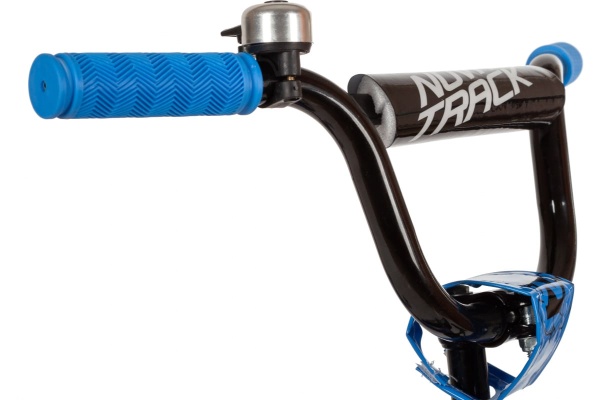 (м) Велосипед детский NOVATRACK 18"183STRIKE.BL22 синий, тормоз нож, крылья корот, защита А-тип фото