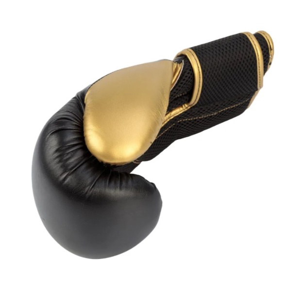 Перчатки боксерские Clinch Aero 2.0 черно-золотые (вес 6 унций) C136  фото