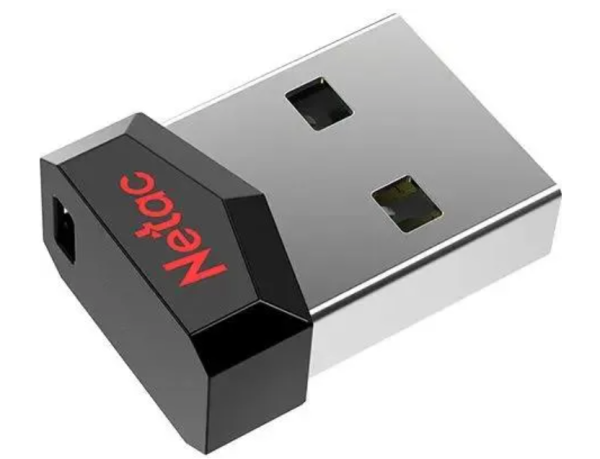 USB флеш-накопитель 8Gb Netac UM81 Черный USB2.0 (NT03UM81N-008G-20BK) фото
