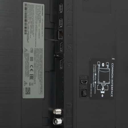 Телевизор LED SAMSUNG 43" UE43DU8000UXRU Ultra HD/60Hz/DVB-T2/DVB-C/DVB-S2/USB/WiFi/Smart TV фото