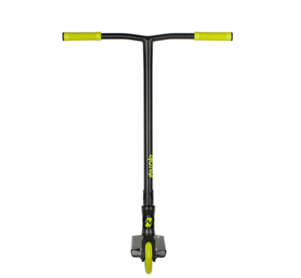 Самокат трюковый NOVATRACK 110A.PSYCHO.BLM25 Psycho 20, колеса 110 мм, IHC, черный с зеленым фото