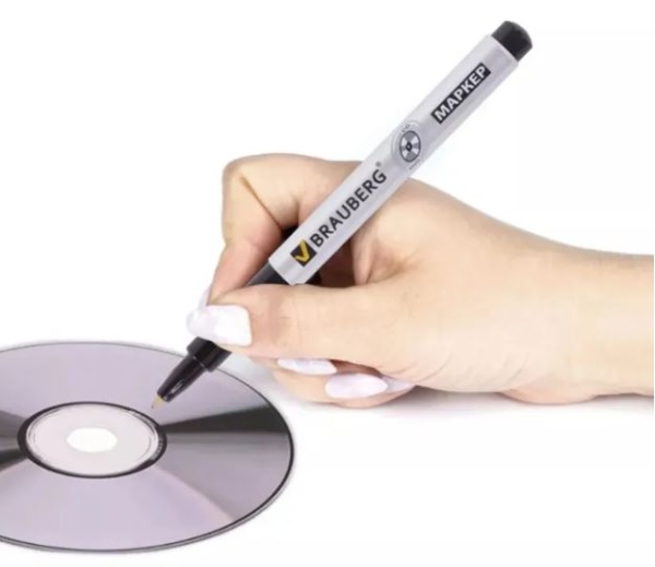 Маркер для CD и DVD BRAUBERG, ЧЕРНЫЙ, тонкий наконечник 1мм, 150418 фото