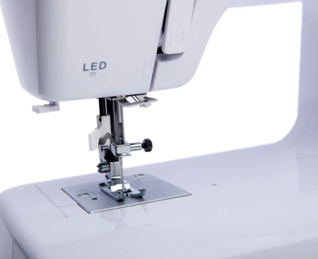 Швейная машина MINERVA M824D фото