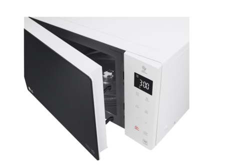 Микроволновая печь LG MW-25R35GISW белый фото