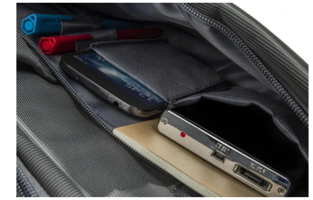 Сумка для ноутбука 15.6" Riva 8231 серый полиэстер фото