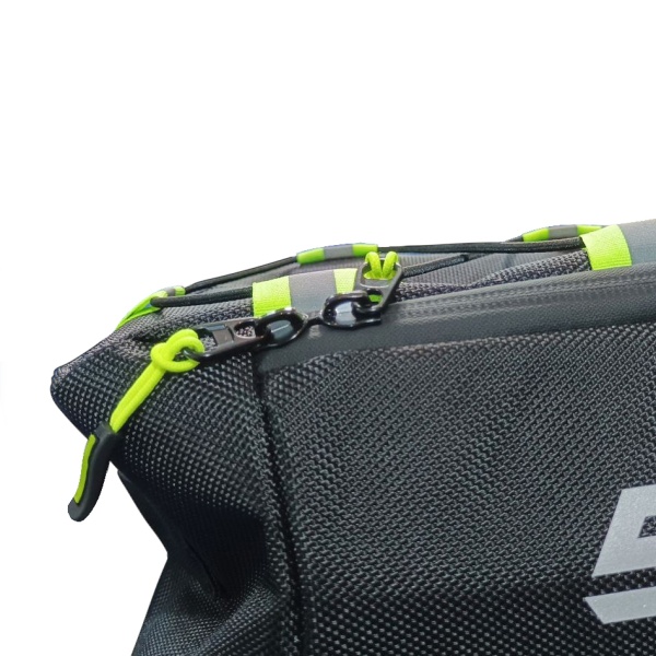 Велосумка на багажник велосипеда STG, модель FB-017, размер 28х17х12 см, черный/салатовый фото