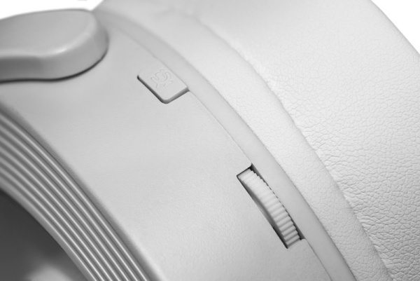 Игровые наушники с микрофоном REDRAGON Lamia 2 Белый 7.1 Usb фото