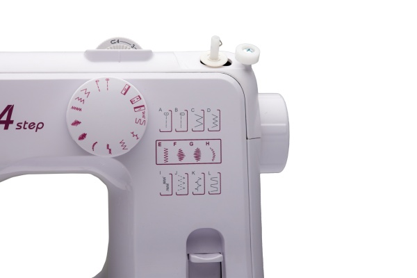 Швейная машина MINERVA One F фото