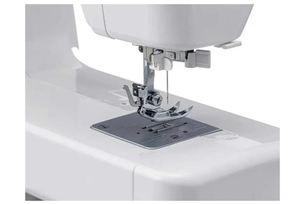 Швейная машина JANOME EQ25 фото